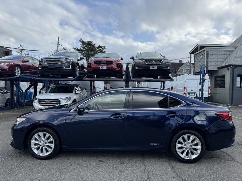 2014 Lexus ES 300h Hybrid w/ Luxury Package w/Bamboo Trim Arlington VA