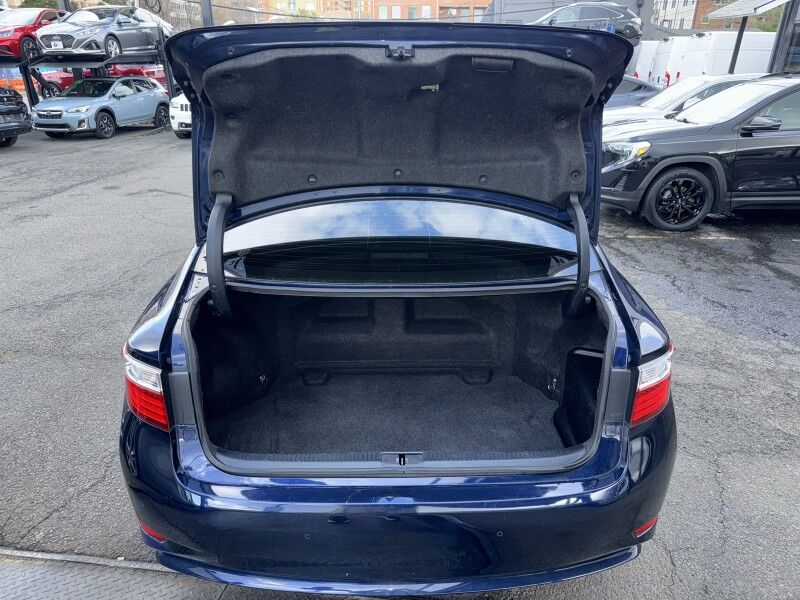 2014 Lexus ES 300h Hybrid w/ Luxury Package w/Bamboo Trim Arlington VA