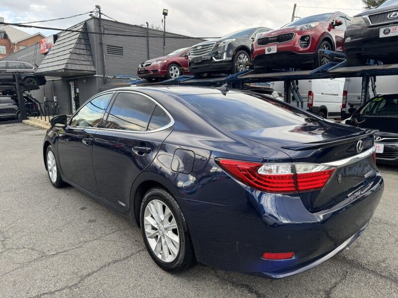 2014 Lexus ES 300h Hybrid w/ Luxury Package w/Bamboo Trim Arlington VA
