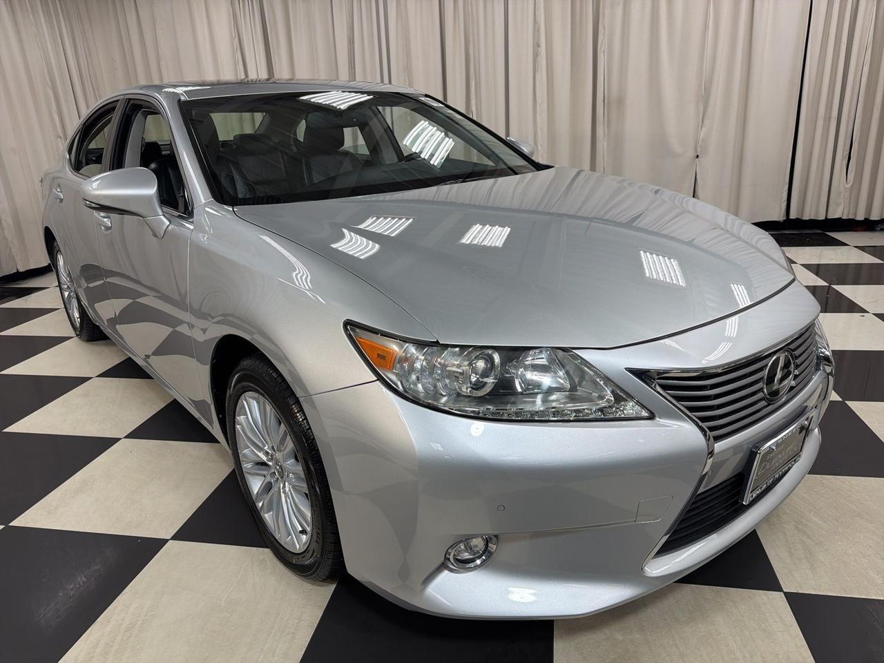 2014 Lexus ES