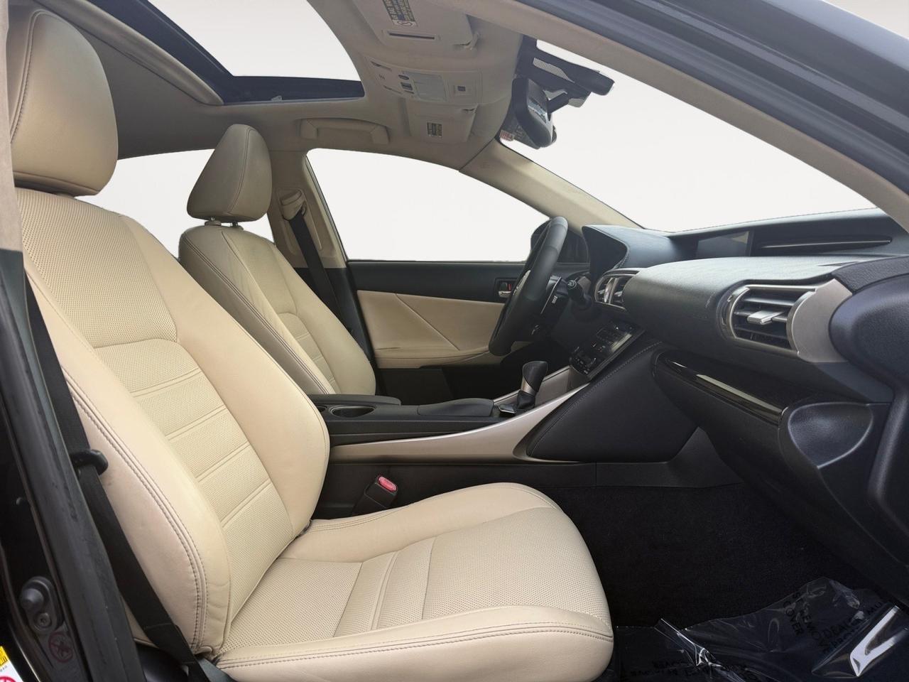 2014 Lexus IS 250 HEATED AND VENTILATED SEATS, SUNROOF, BLUETOOTH, POWER MIRRORS, BLIND SPOT ALERT, KEYLESS START, POWER SEATS, STEERING WHEEL CONTROLS, LOW MILES! Norfolk VA