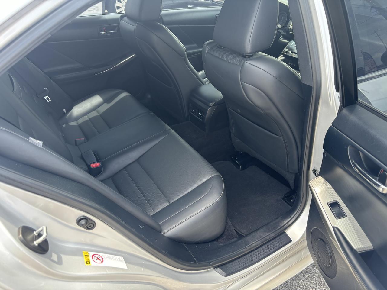 2014 Lexus IS 250 Sedan 4D Aurora MO