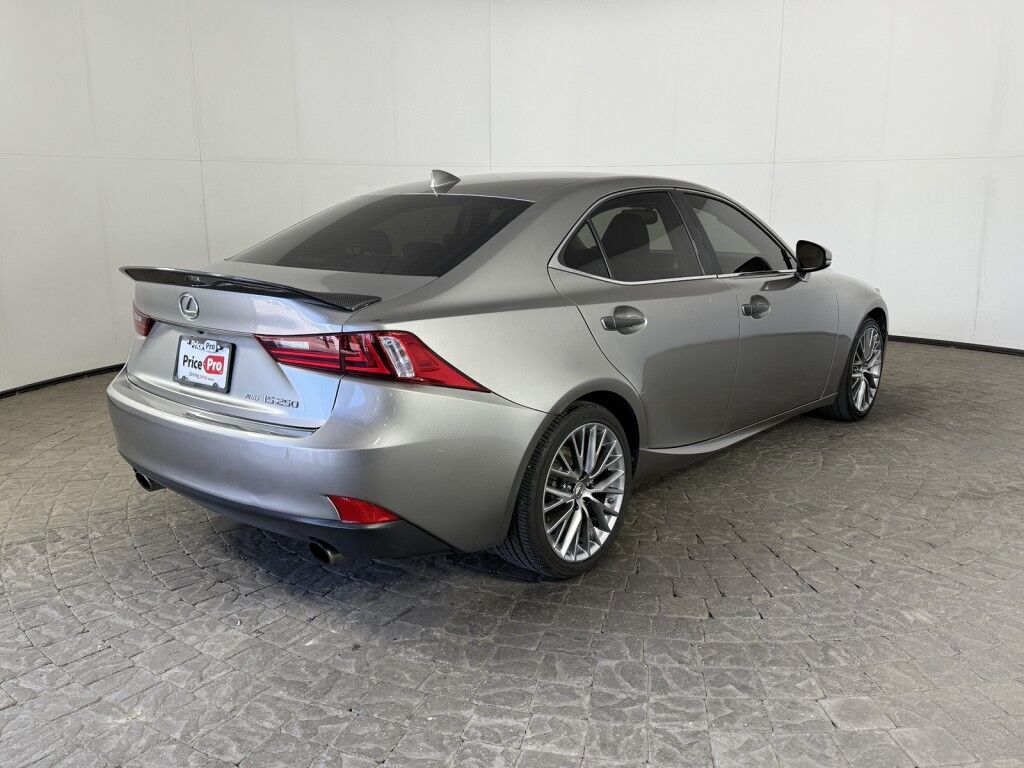 2014 Lexus IS 250 Sport AWD w/Navigation Maumee OH