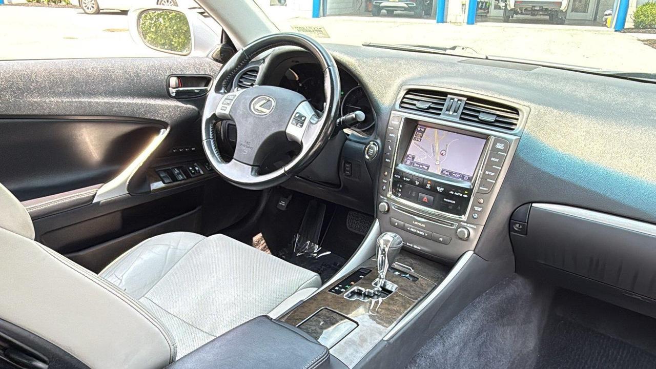 2014 Lexus IS 350C Base Hagerstown MD