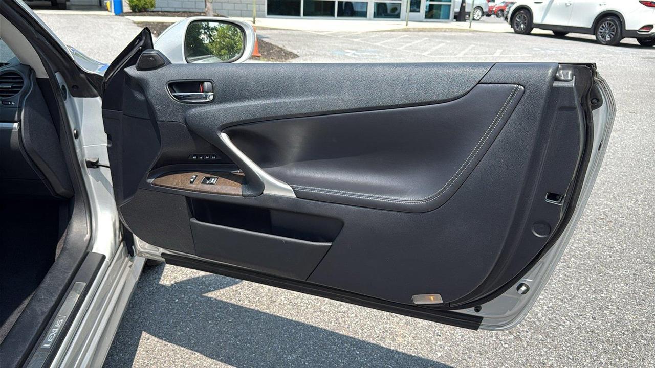 2014 Lexus IS 350C Base Hagerstown MD