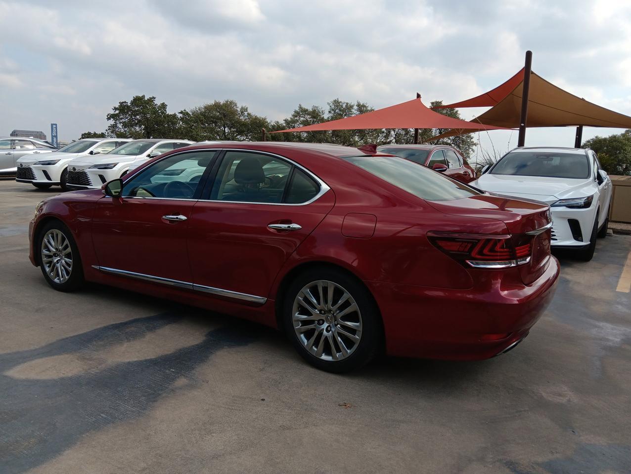 2014 Lexus LS 460