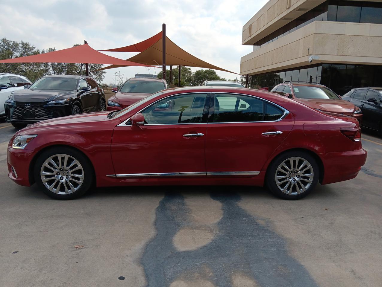 2014 Lexus LS 460
