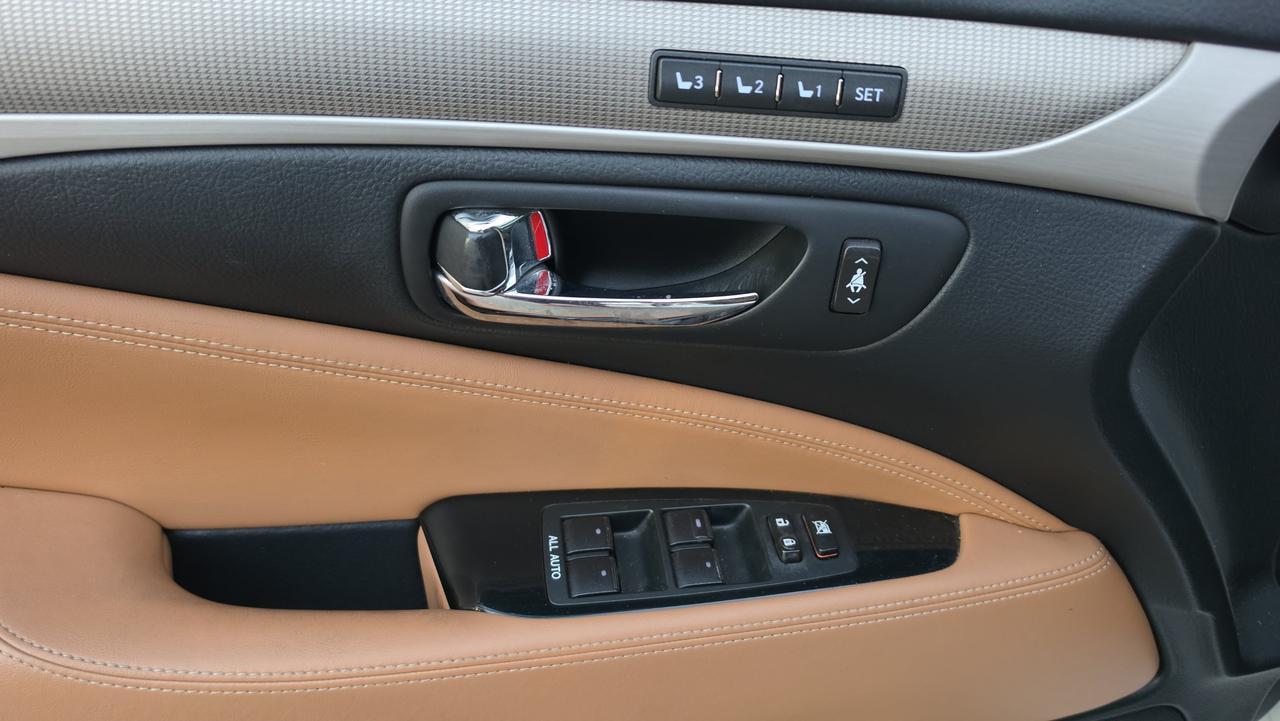 2014 Lexus LS 460 460
