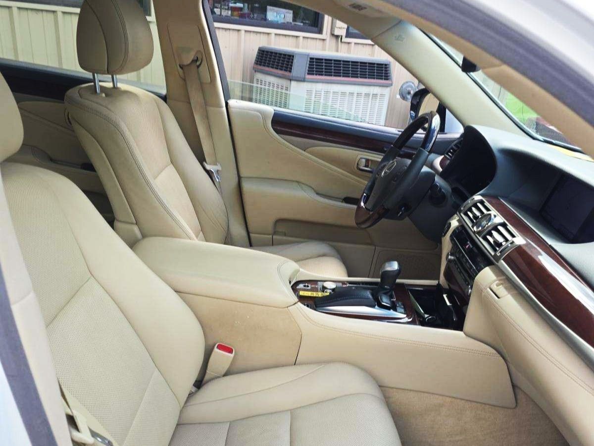 2014 Lexus LS 460 Ventilated Seats Blind Spot Monitor Portland OR