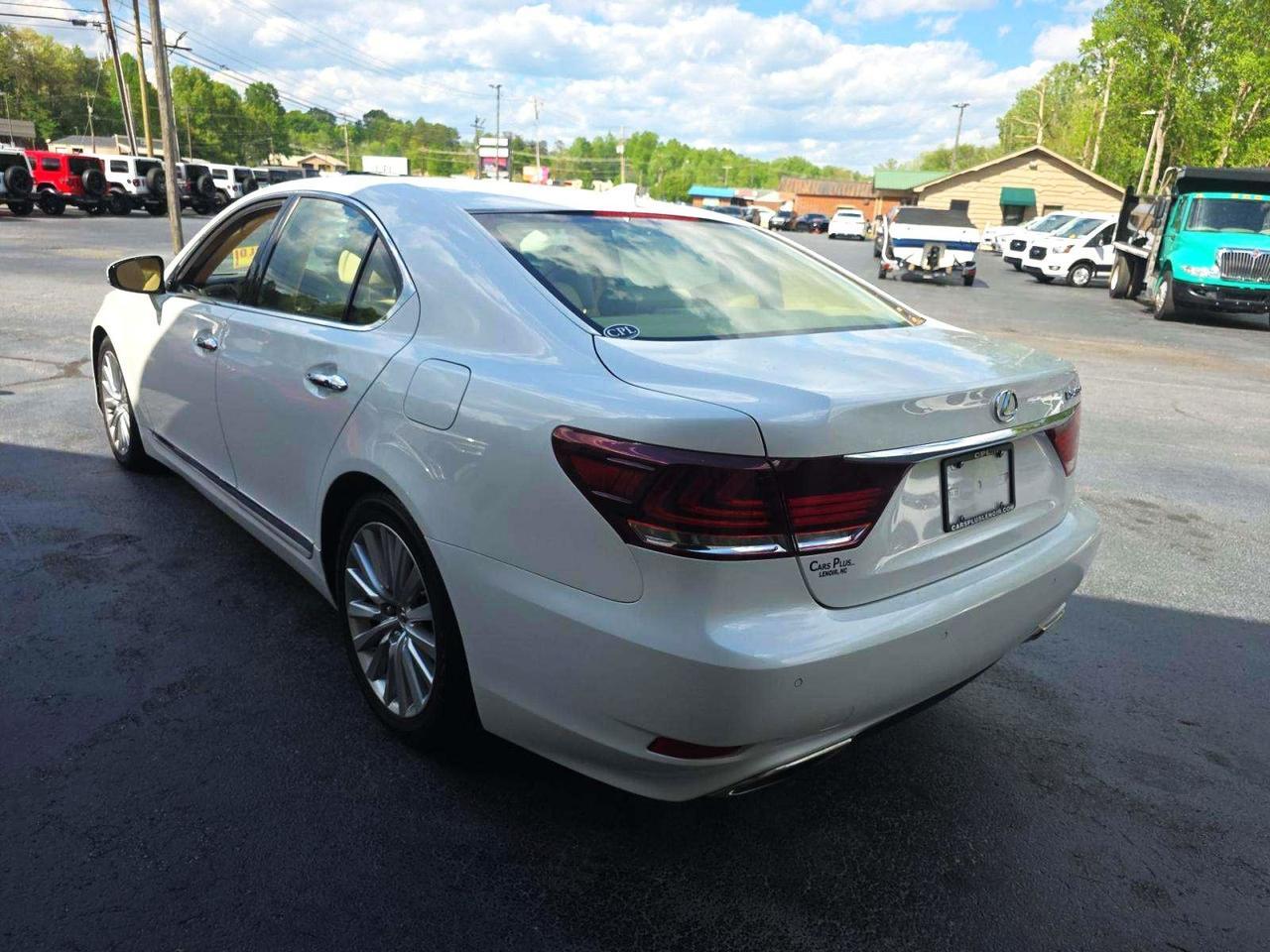 2014 Lexus LS 460 Ventilated Seats Blind Spot Monitor Portland OR