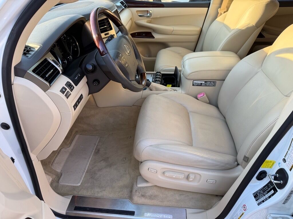 2014 Lexus LX 570 . Roanoke VA
