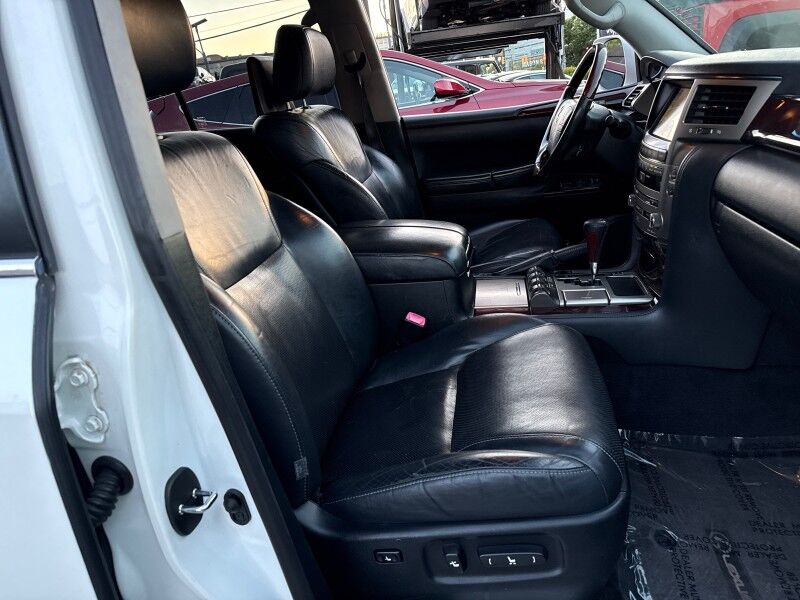 2014 Lexus LX 570 4WD w/ Luxury Package Arlington VA