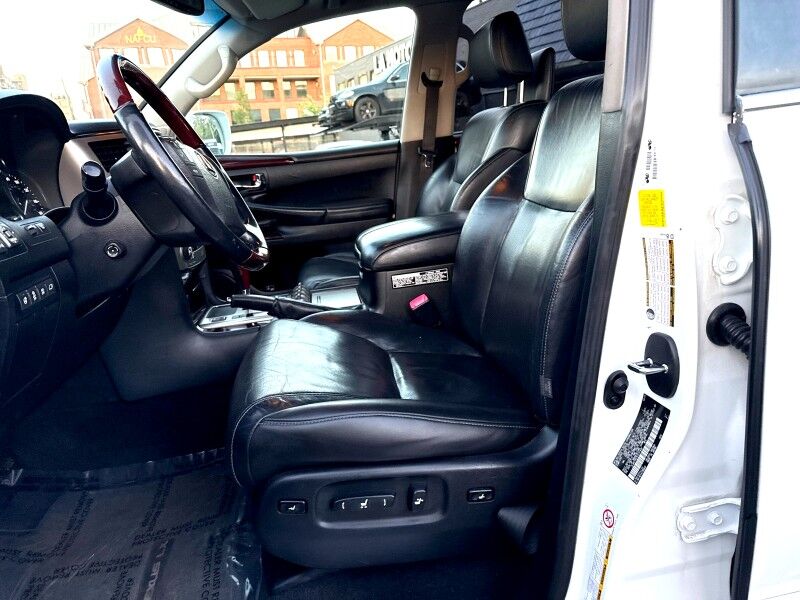 2014 Lexus LX 570 4WD w/ Luxury Package Arlington VA