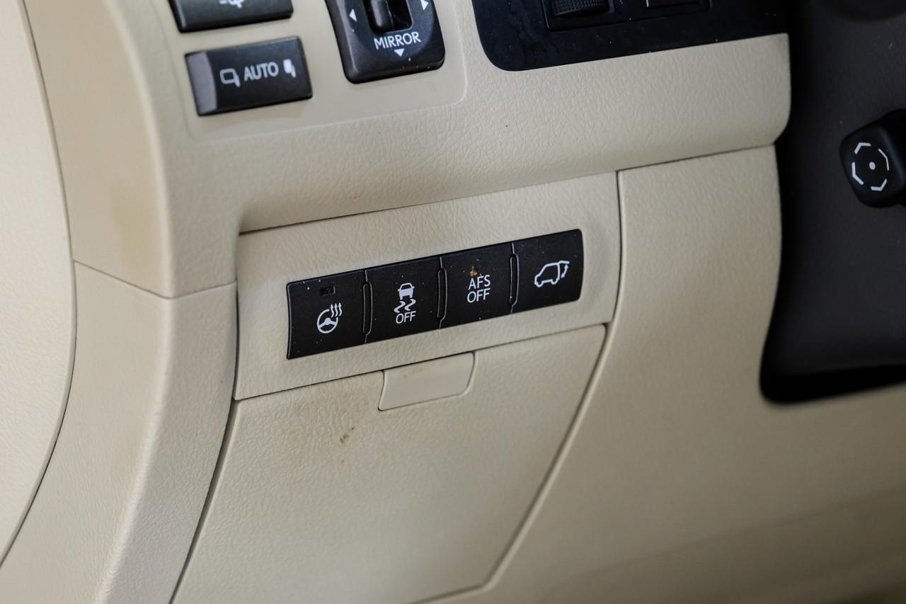 2014 Lexus LX 570 AWD NAVIGATION TV ENTERTAINMENT SUNROOF LEATHER SEATS REAR CAMERA KEYLESS START Carrollton TX