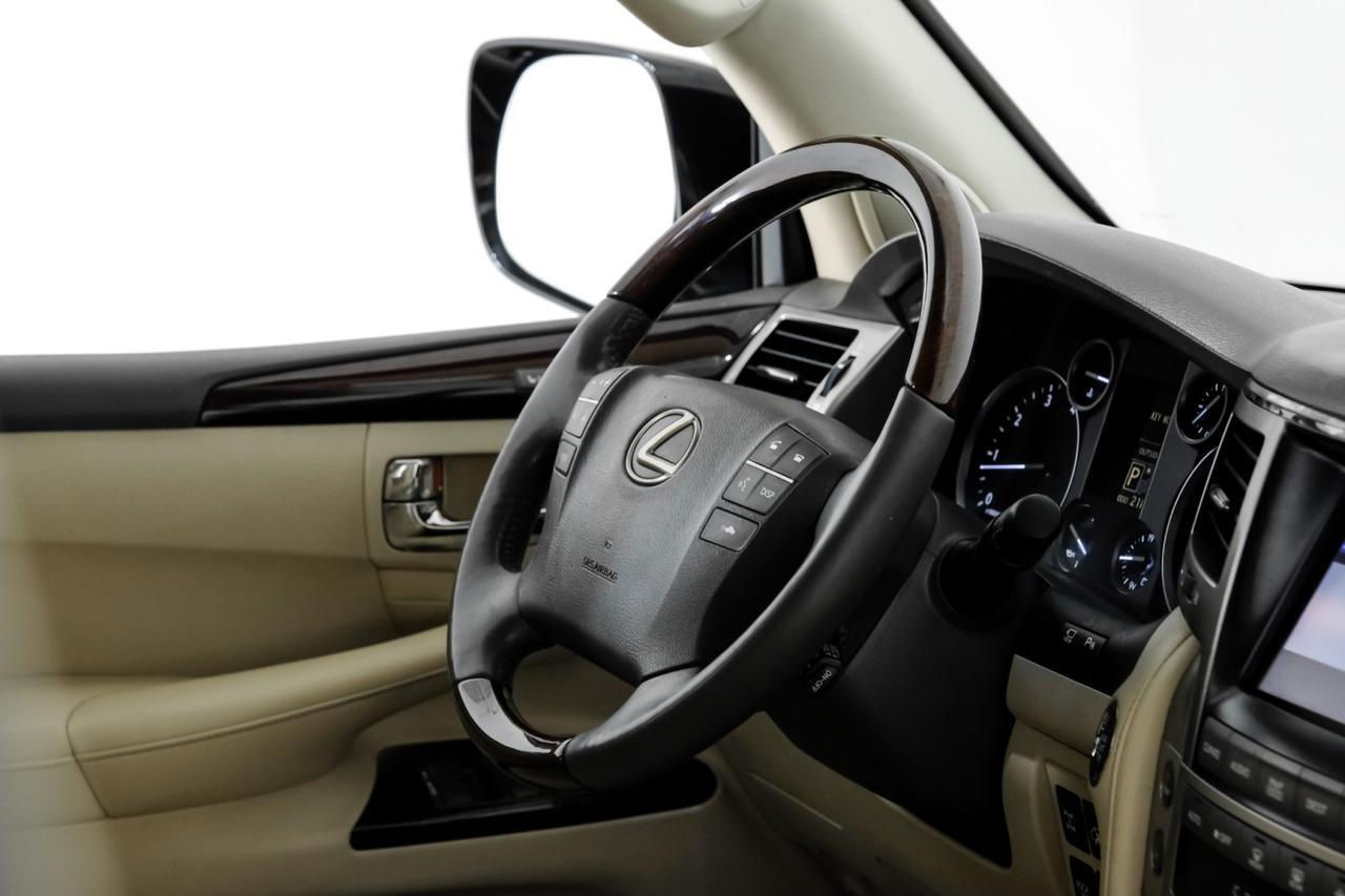2014 Lexus LX 570 AWD NAVIGATION TV ENTERTAINMENT SUNROOF LEATHER SEATS REAR CAMERA KEYLESS START Carrollton TX