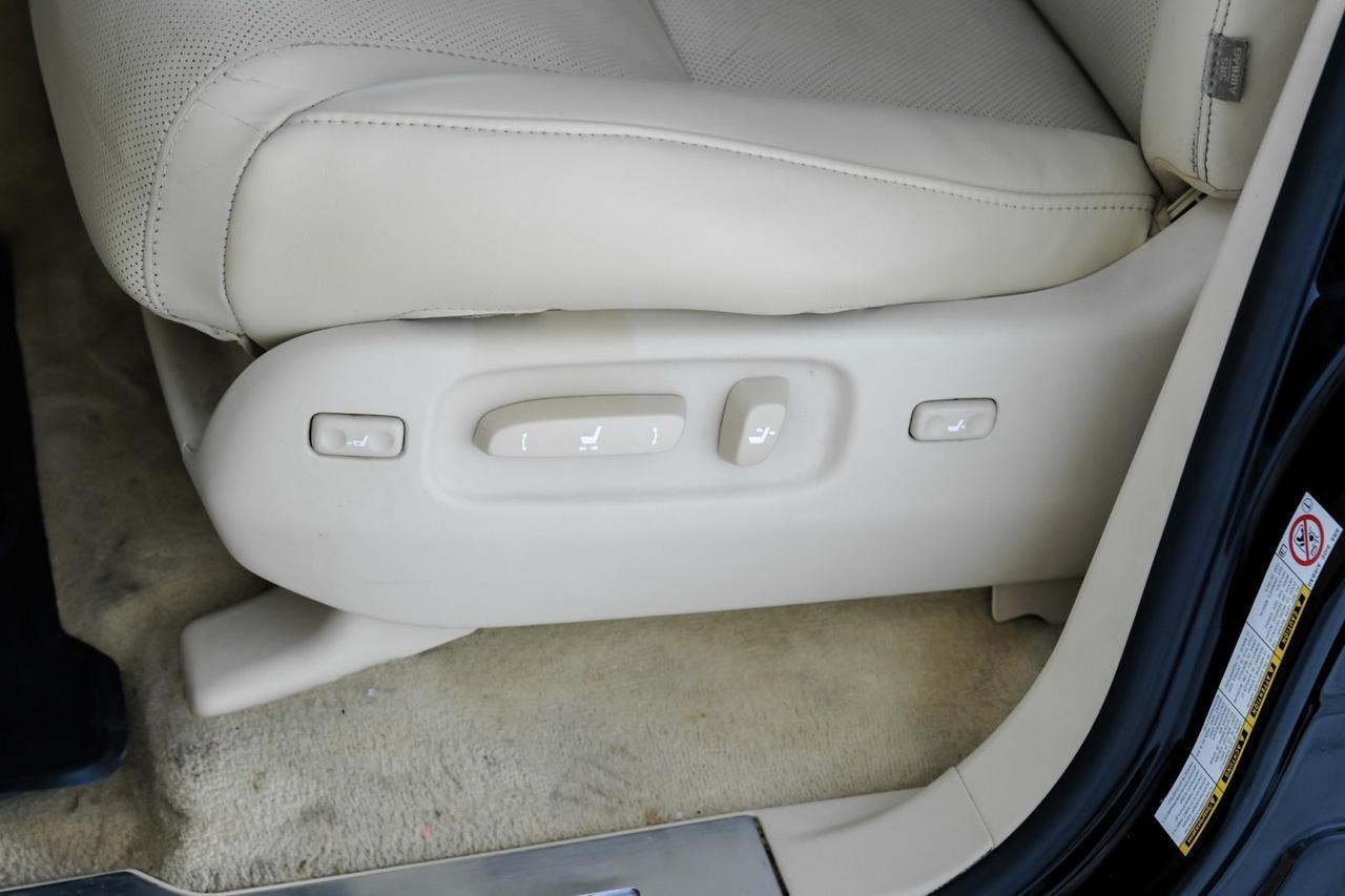 2014 Lexus LX 570 AWD NAVIGATION TV ENTERTAINMENT SUNROOF LEATHER SEATS REAR CAMERA KEYLESS START Carrollton TX