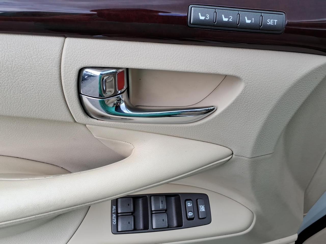 2014 Lexus LX 570 Base Roanoke VA