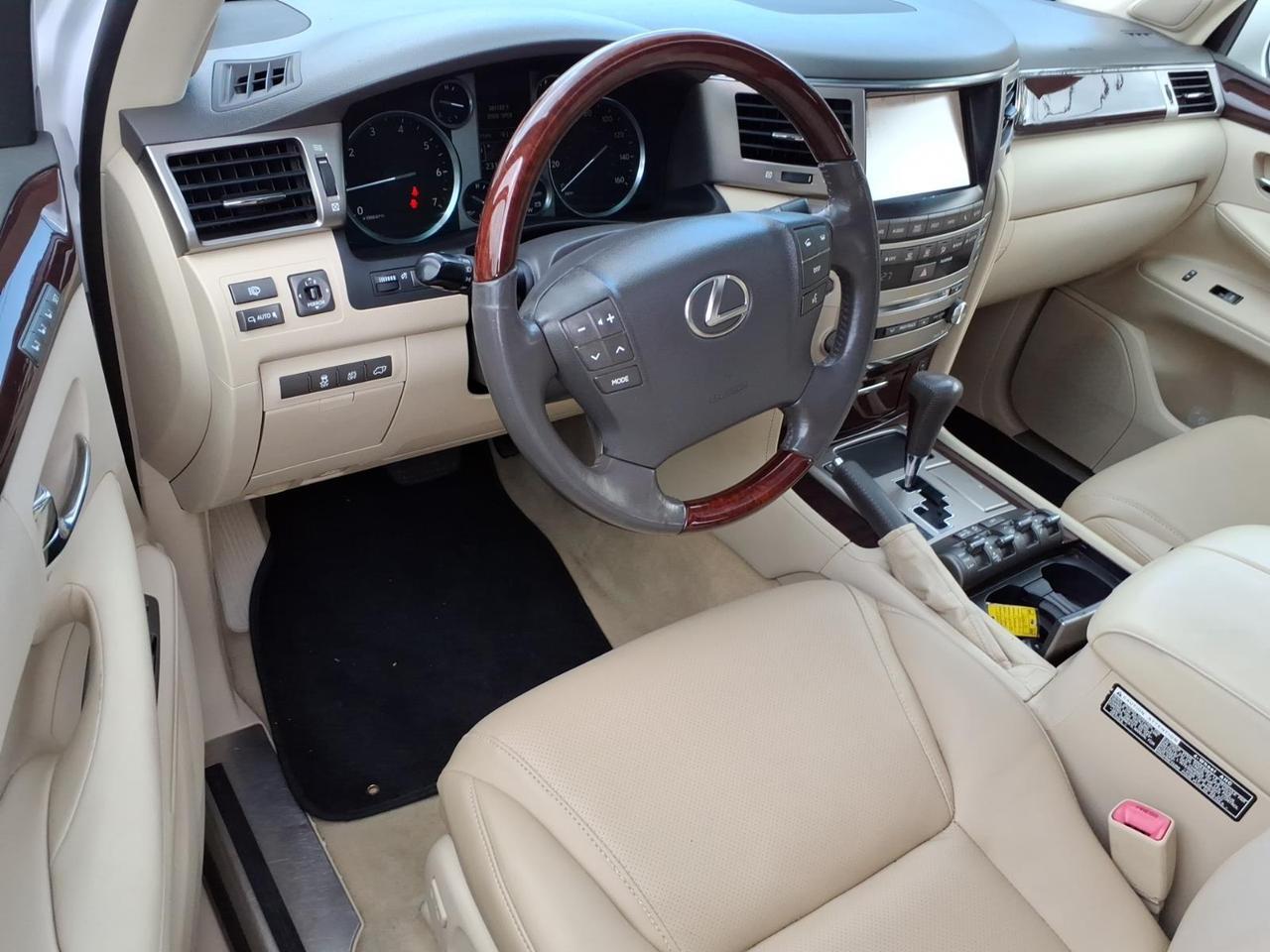 2014 Lexus LX 570 Base Roanoke VA