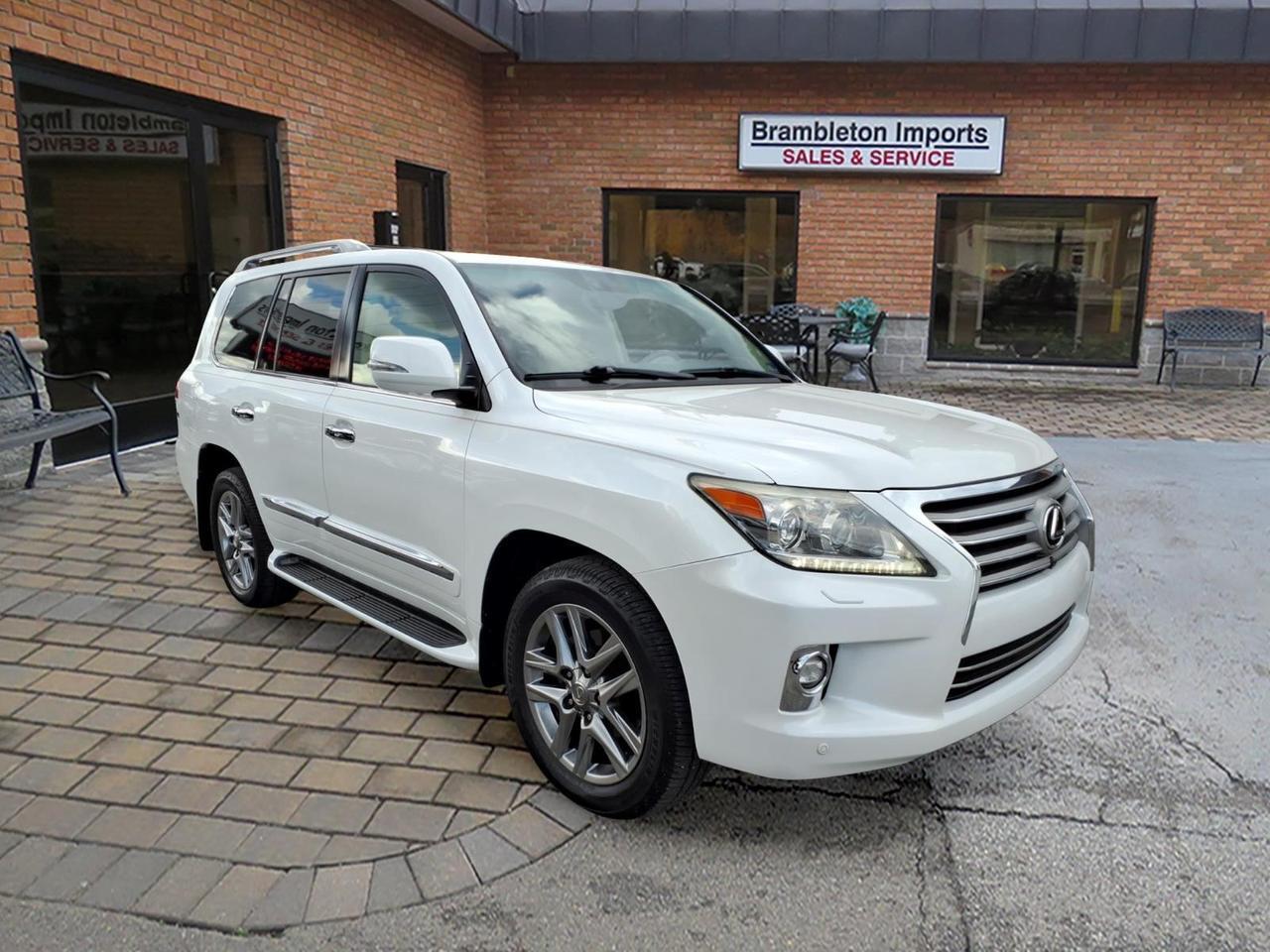 2014 Lexus LX 570 Base