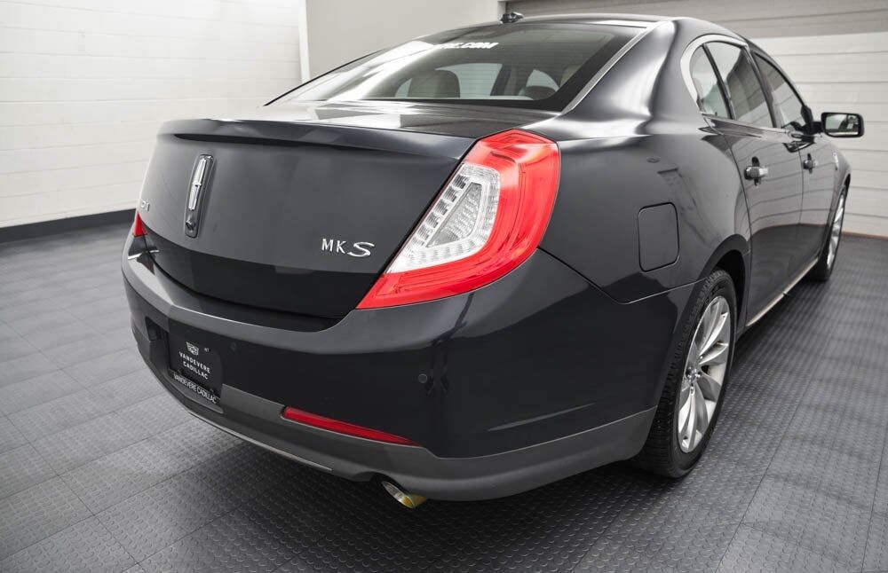 2014 Lincoln MKS Base AKRON OH