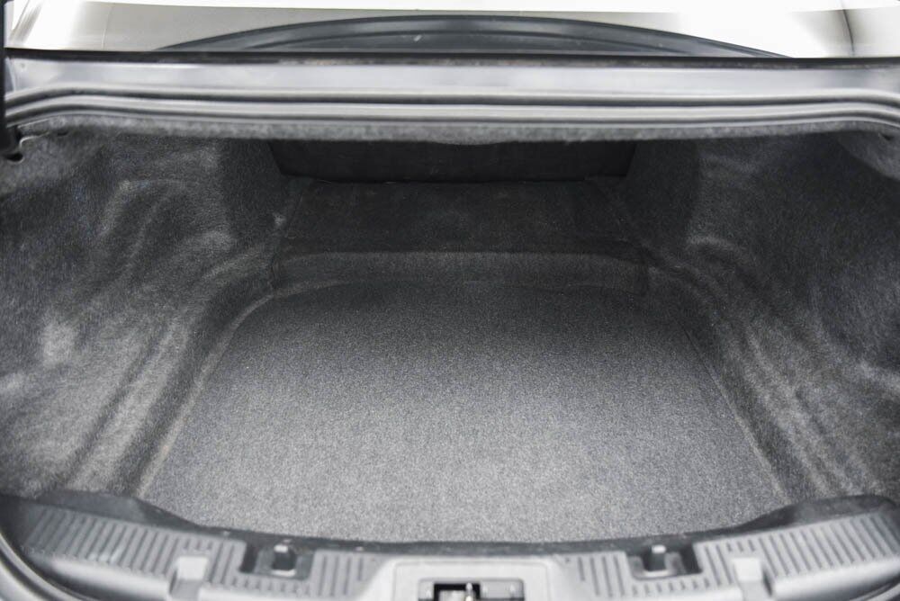 2014 Lincoln MKS Base AKRON OH
