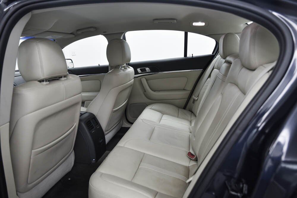 2014 Lincoln MKS Base AKRON OH