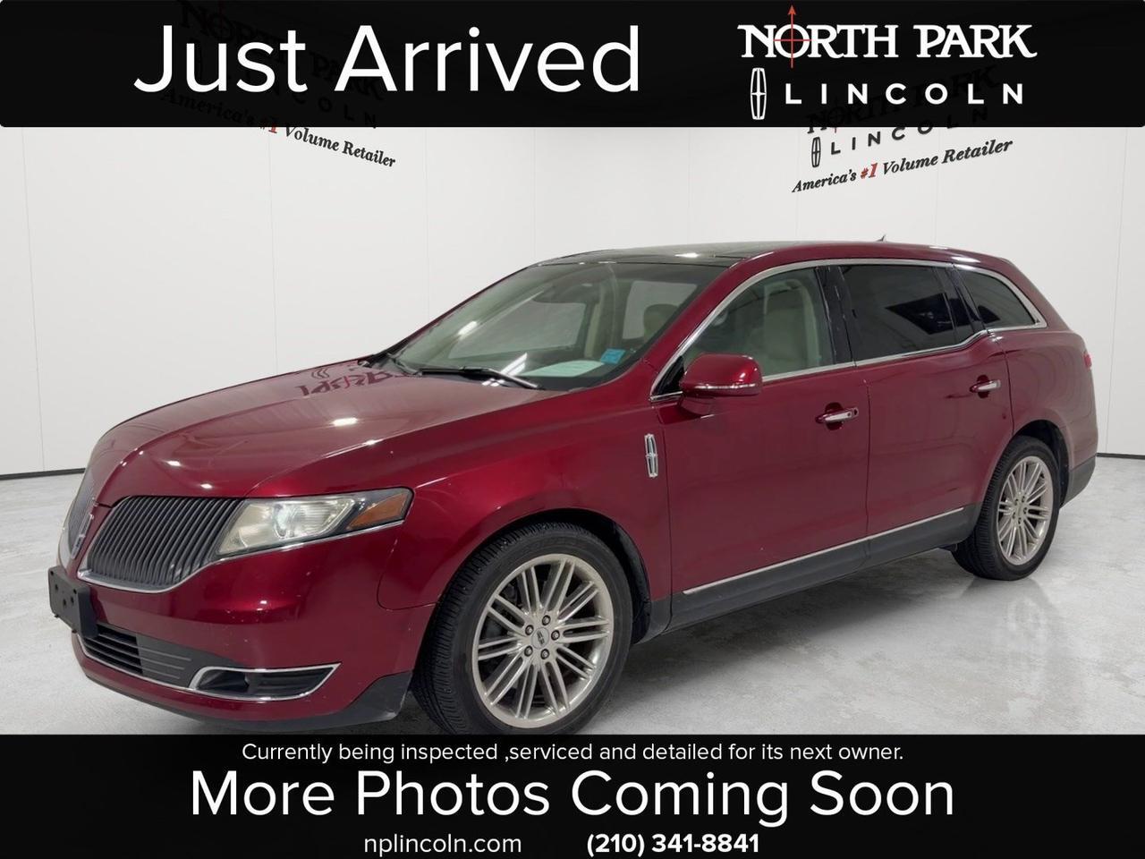 2014 Lincoln MKT