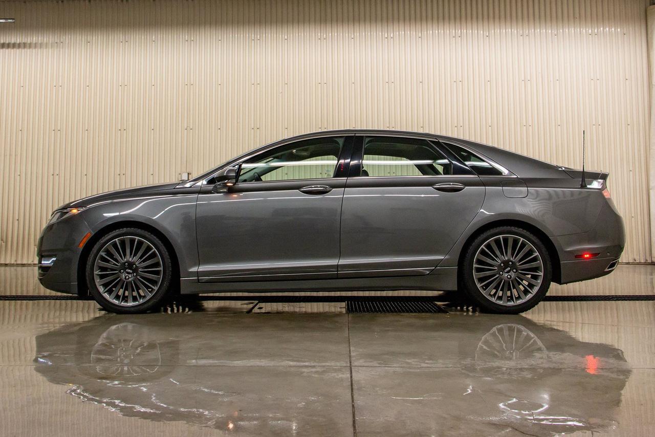 2014 Lincoln MKZ AWD Luxury Edition Leather Roof Nav Red Deer AB