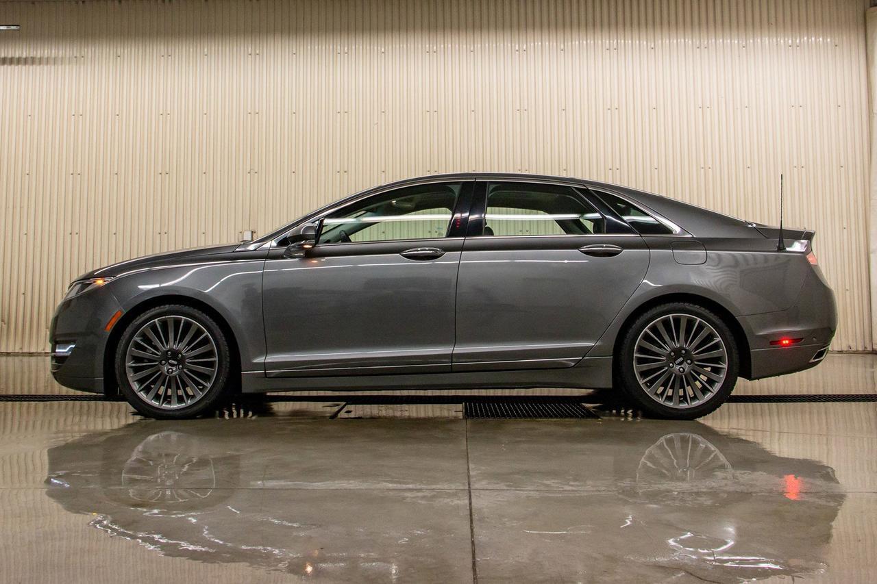 2014 Lincoln MKZ AWD Luxury Edition Leather Roof Nav Red Deer AB