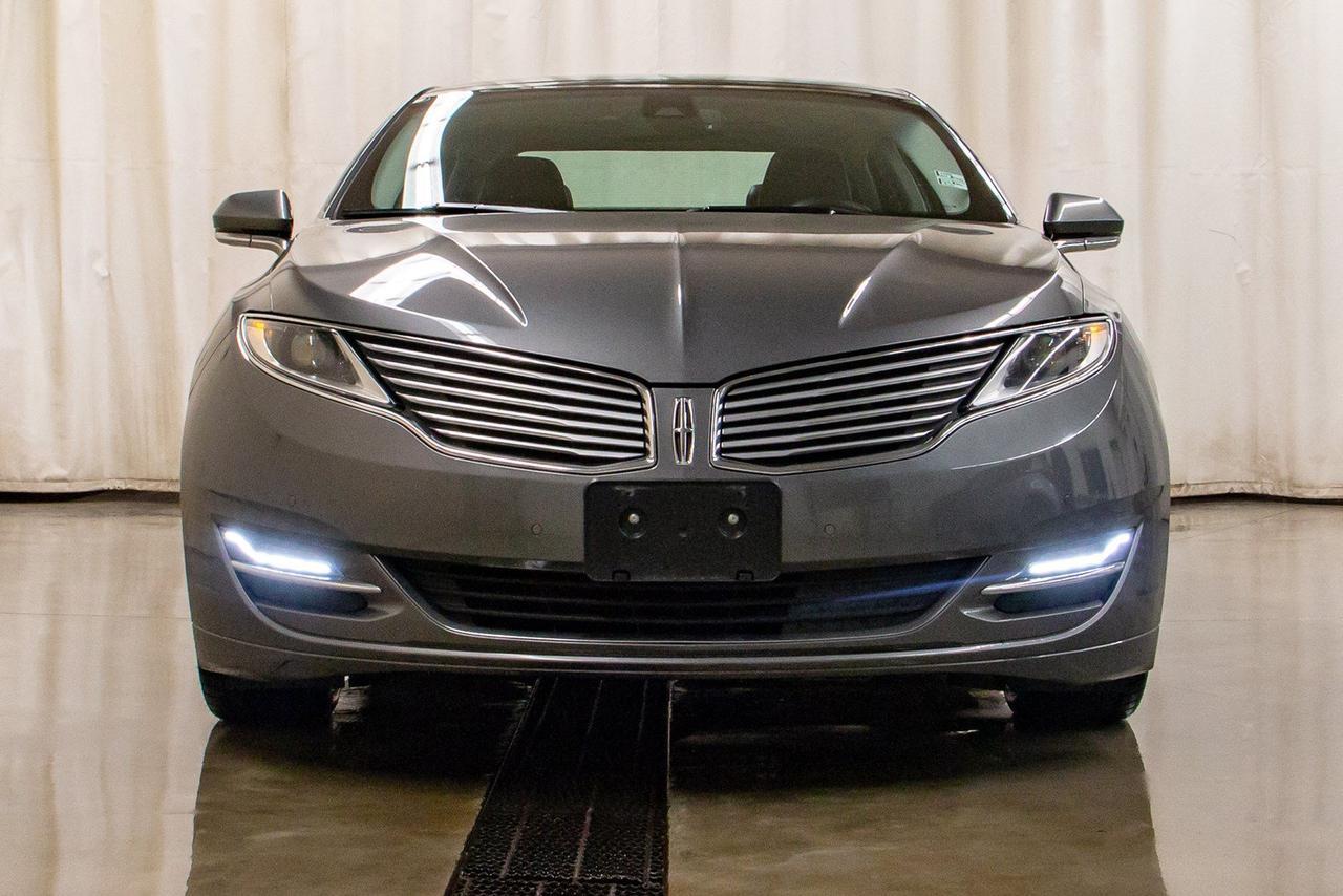 2014 Lincoln MKZ AWD Luxury Edition Leather Roof Nav Red Deer AB