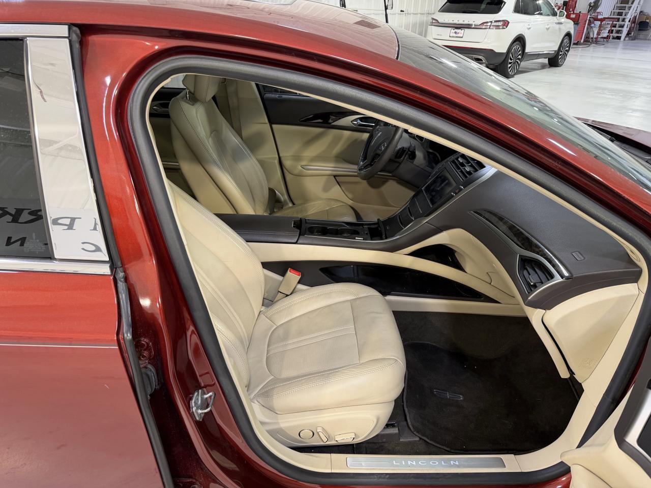 2014 Lincoln MKZ Base San Antonio TX