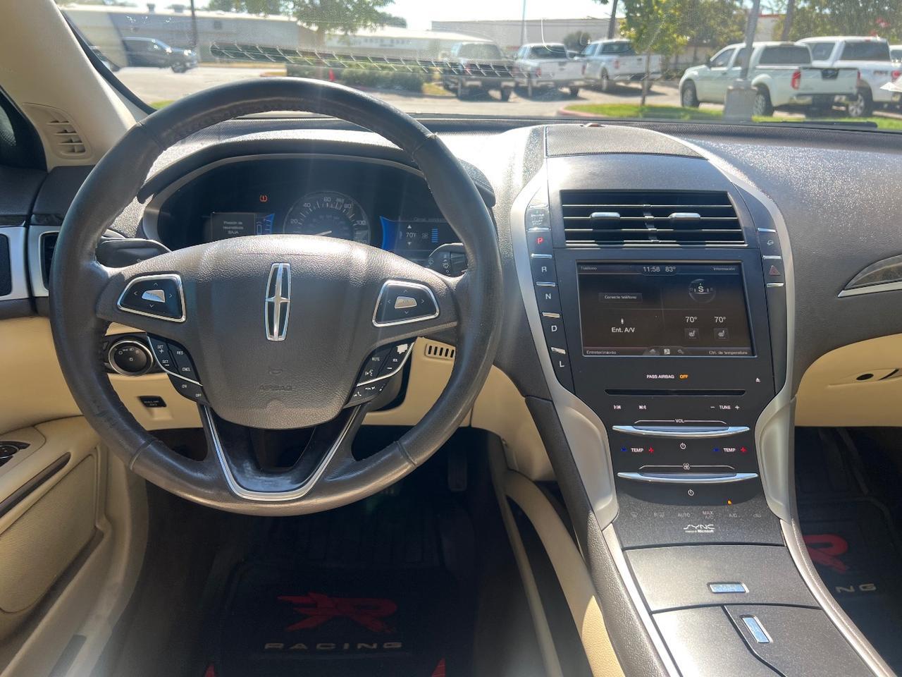 2014 Lincoln MKZ Hybrid Sedan Austin TX