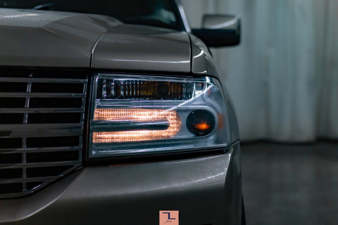 2014 Lincoln Navigator AWD Limited Leather Roof Nav BCam Red Deer AB