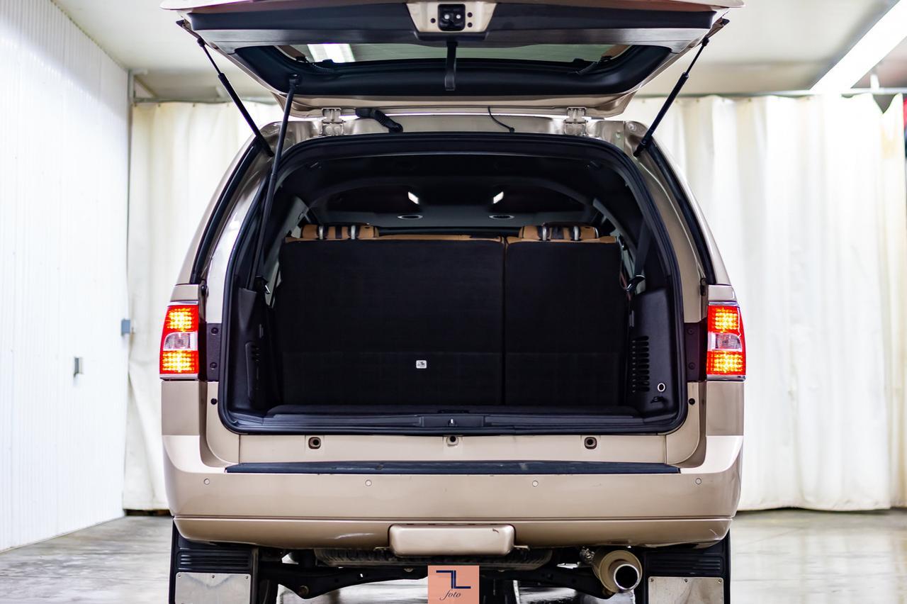 2014 Lincoln Navigator AWD Limited Leather Roof Nav BCam Red Deer AB