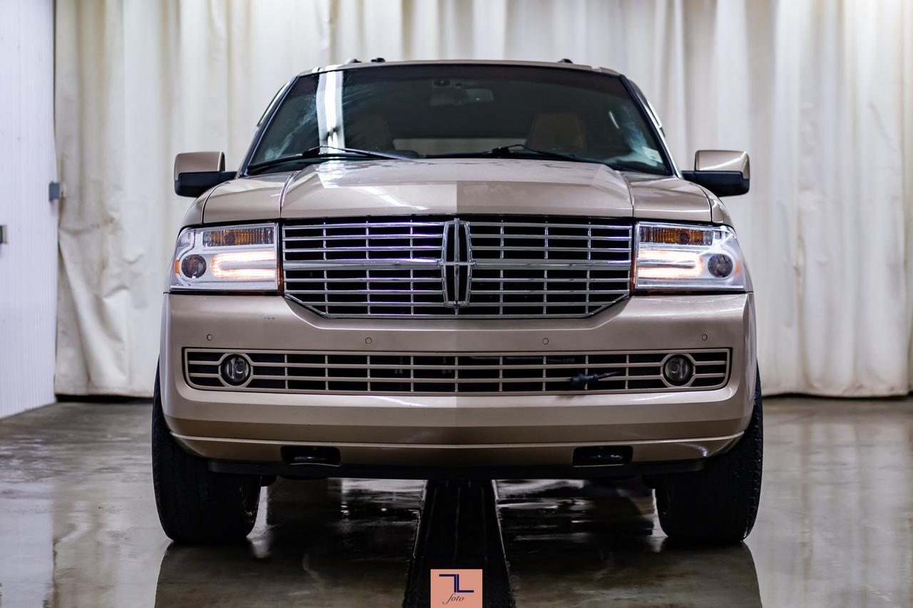 2014 Lincoln Navigator AWD Limited Leather Roof Nav BCam Red Deer AB