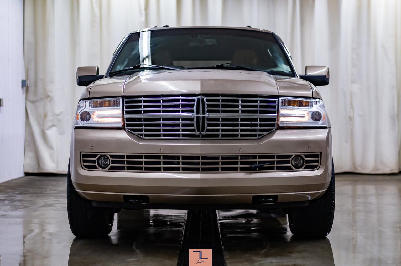 2014 Lincoln Navigator AWD Limited Leather Roof Nav BCam Red Deer AB