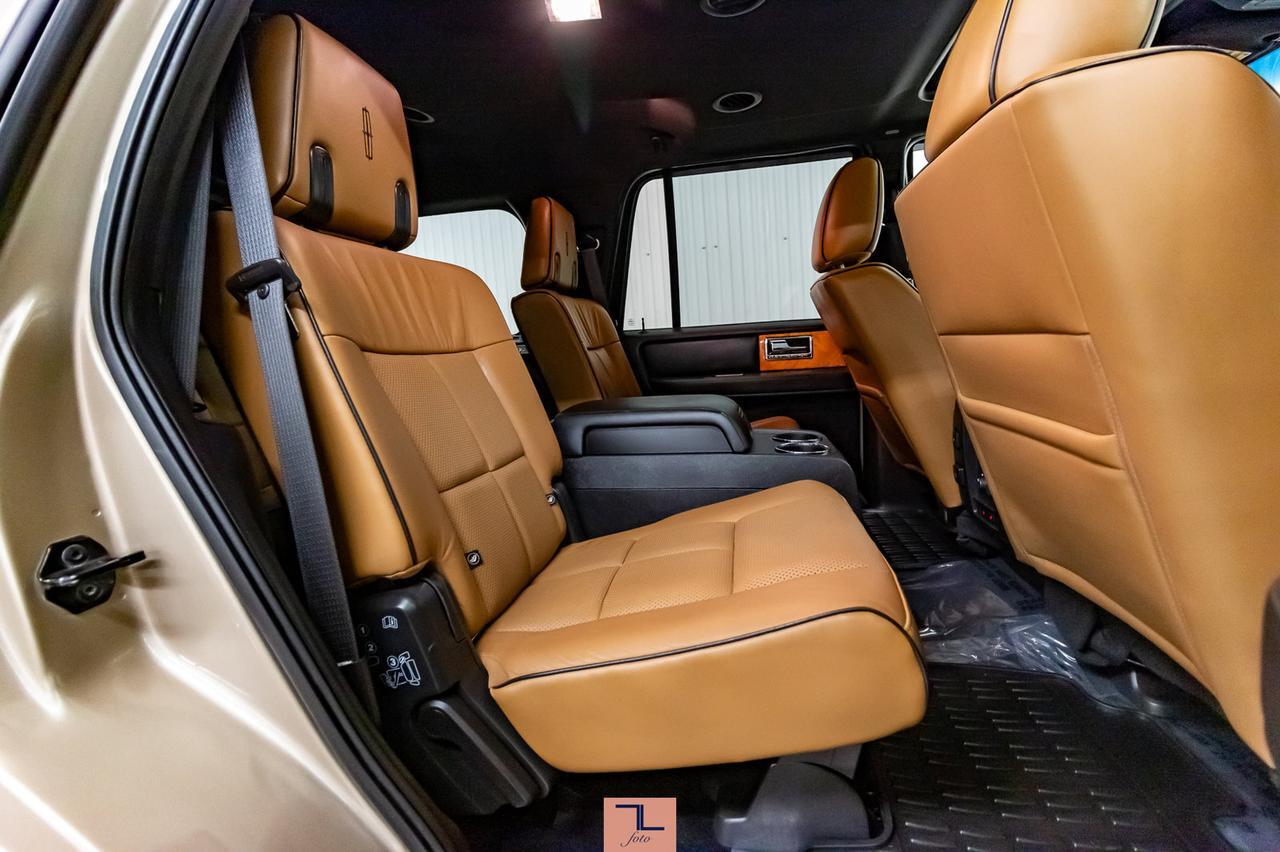 2014 Lincoln Navigator AWD Limited Leather Roof Nav BCam Red Deer AB