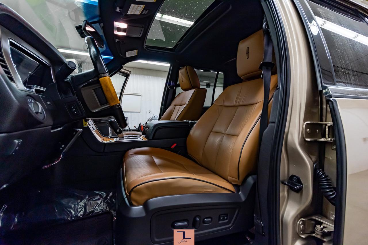 2014 Lincoln Navigator AWD Limited Leather Roof Nav BCam Red Deer AB