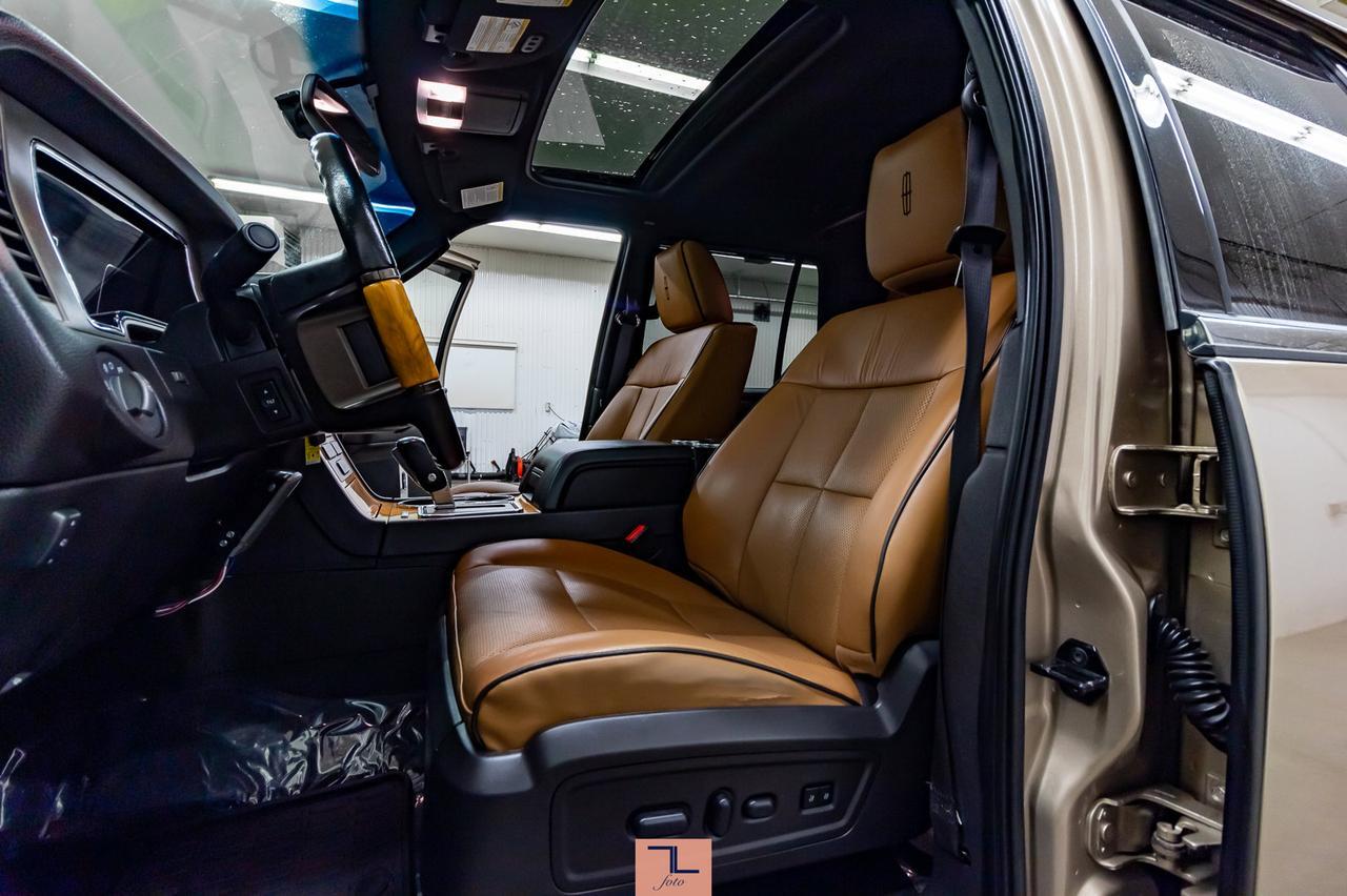 2014 Lincoln Navigator AWD Limited Leather Roof Nav BCam Red Deer AB