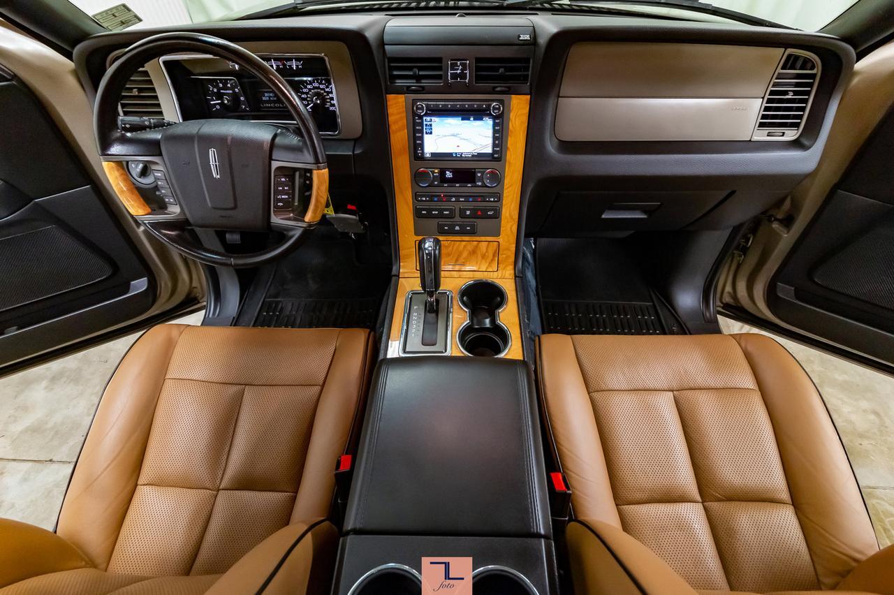 2014 Lincoln Navigator AWD Limited Leather Roof Nav BCam Red Deer AB