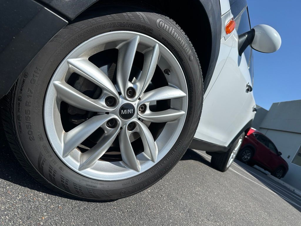 2014 MINI Cooper Countryman Base