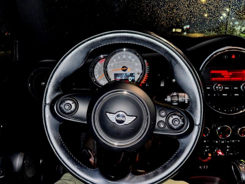 2014 MINI Cooper Hardtop 2-Door Hardtop FWD w/ Premium Package 2 Arlington VA