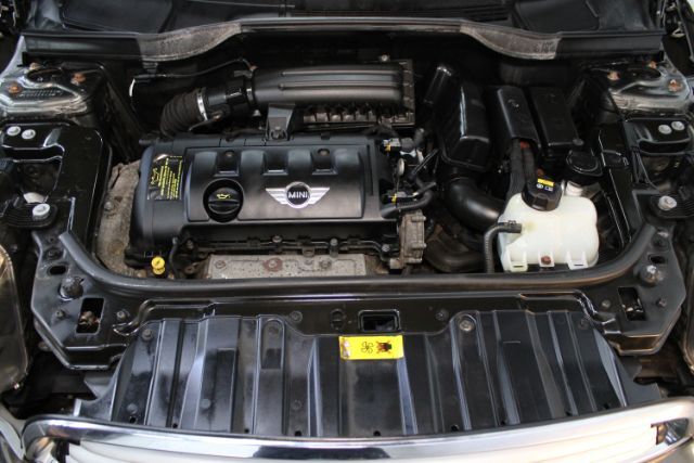 2014 MINI Countryman Cooper Chantilly VA