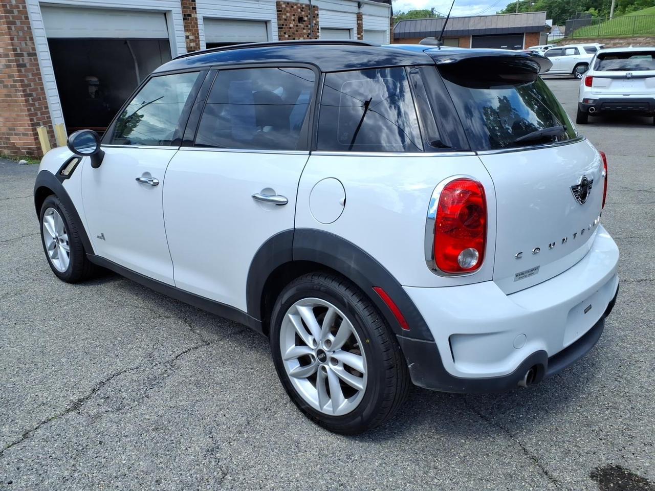 2014 MINI Countryman Cooper S ALL4 Roanoke VA