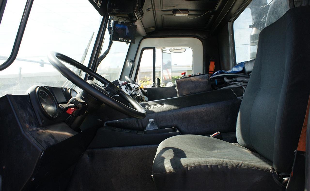 2014 Mack LEU613 30 yd Heil Side Loader Garbage Truck Tampa FL