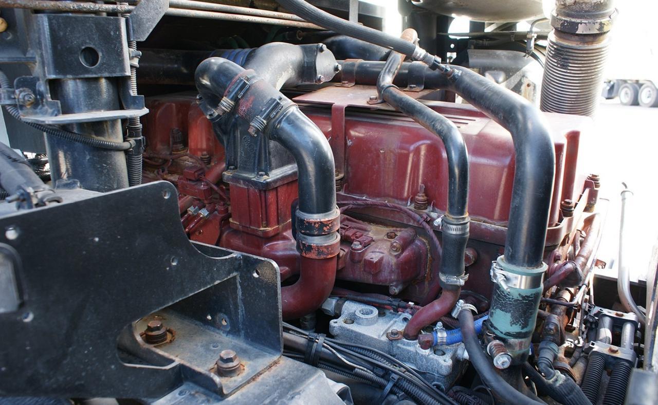 2014 Mack LEU613 30 yd. Heil Side Loader Garbage Truck Tampa FL