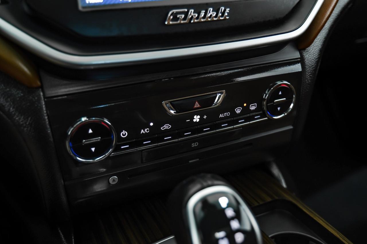 2014 Maserati Ghibli S Q4 AWD NAVIGATION SUNROOF LEATHER HEATED SEATS REAR CAMERA KEY Carrollton TX