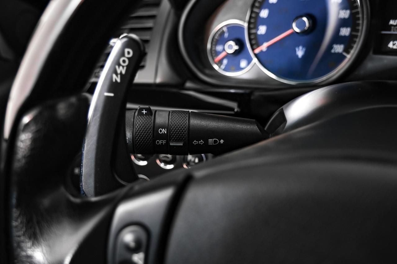 2014 Maserati GranTurismo SPORT NAVIGATION LEATHER HEATED SEATS FRONT AND REAR PARKING SENSORS BOSE SOUND PADDLE SHIFTERS Carrollton TX