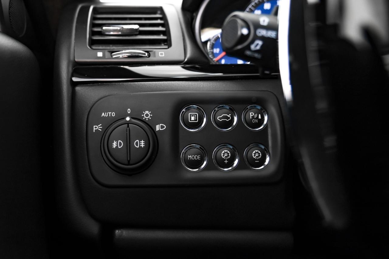 2014 Maserati GranTurismo SPORT NAVIGATION LEATHER HEATED SEATS FRONT AND REAR PARKING SENSORS BOSE SOUND PADDLE SHIFTERS Carrollton TX