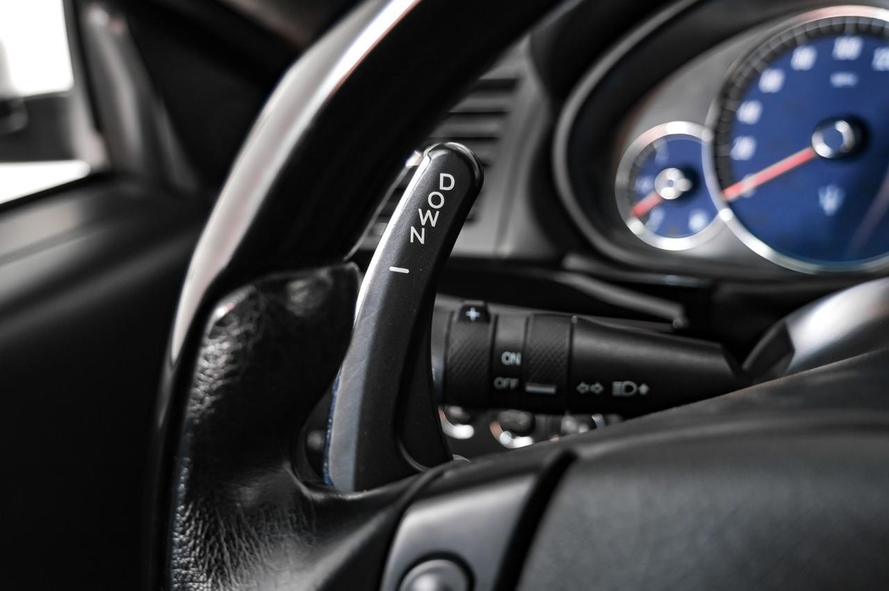 2014 Maserati GranTurismo SPORT NAVIGATION LEATHER HEATED SEATS FRONT AND REAR PARKING SENSORS BOSE SOUND PADDLE SHIFTERS Carrollton TX